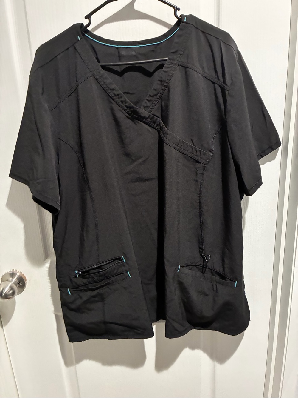 Scrubstar Black Short-Sleeve Medical Top with Teal Accent
